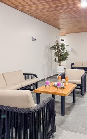 Apartamento à venda com 51m², 2 quartos e 1 vaga Apartamento à venda com 51m², 2 quartos e 1 vagaHall social