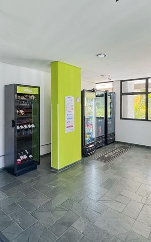 Apartamento à venda com 51m², 2 quartos e 1 vaga Apartamento à venda com 51m², 2 quartos e 1 vagaÁrea comum - Mercado 24 Horas