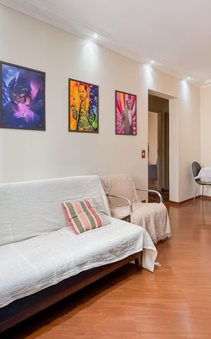 Apartamento à venda com 51m², 2 quartos e 1 vaga Apartamento à venda com 51m², 2 quartos e 1 vagaSala