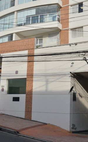 Apartamento à venda com 90m², 3 quartos e 2 vagasPortaria
