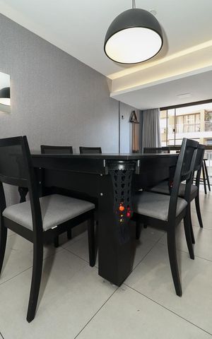 Apartamento à venda com 120m², 2 quartos e 2 vagasSala
