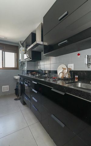 Apartamento à venda com 120m², 2 quartos e 2 vagasCozinha