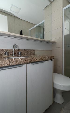Apartamento à venda com 120m², 2 quartos e 2 vagasBanheiro da Suíte