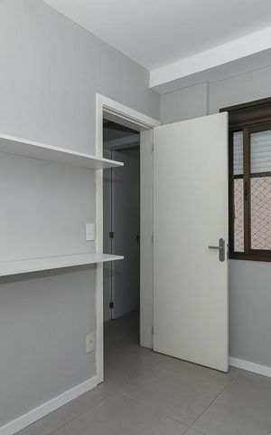 Apartamento à venda com 120m², 2 quartos e 2 vagasQuarto 