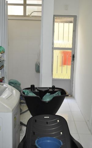 Casa à venda com 75m², 3 quartos e sem vagaÁrea de Serviço
