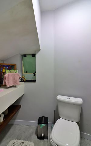 Casa para alugar com 370m², 3 quartos e 4 vagasLavabo da Sala