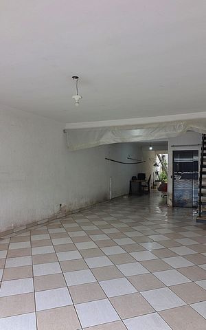 Casa para alugar com 370m², 3 quartos e 4 vagasGaragem