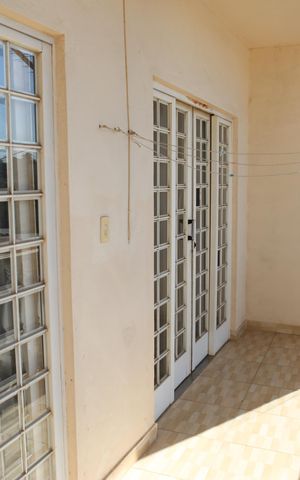 Casa à venda com 180m², 2 quartos e 2 vagasVaranda Quarto 2