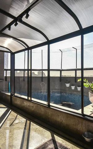 Apartamento para alugar com 228m², 4 quartos e 4 vagasVaranda
