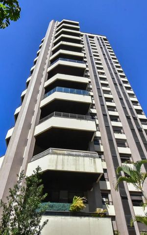 Apartamento para alugar com 228m², 4 quartos e 4 vagasFachada