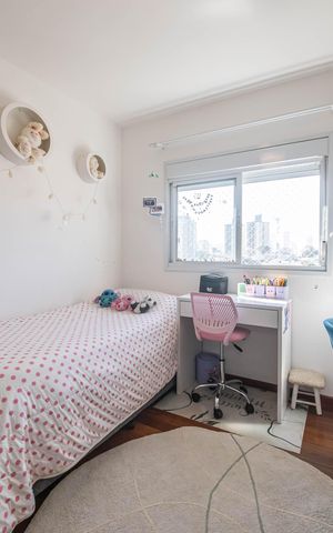Apartamento à venda com 124m², 3 quartos e 2 vagasQuarto 1