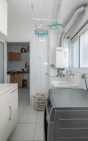 Apartamento à venda com 124m², 3 quartos e 2 vagasLavanderia