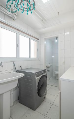 Apartamento à venda com 124m², 3 quartos e 2 vagasLavanderia