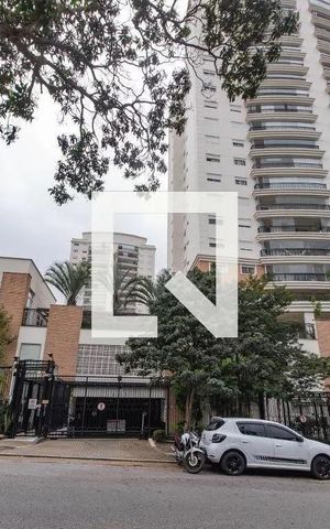 Apartamento à venda com 124m², 3 quartos e 2 vagas Apartamento à venda com 124m², 3 quartos e 2 vagasFachada