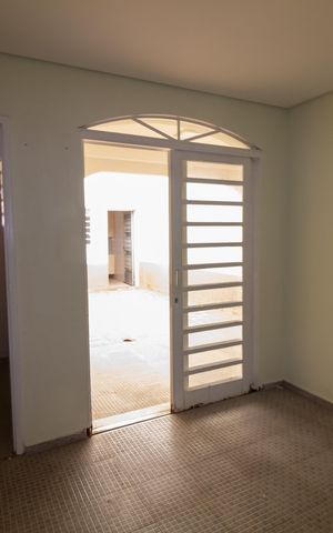 Casa à venda com 125m², 3 quartos e 1 vaga Casa à venda com 125m², 3 quartos e 1 vagaEdícula