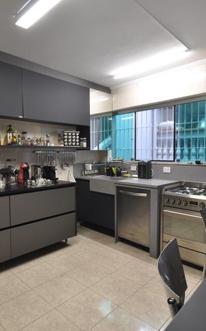 Casa para alugar com 120m², 2 quartos e 1 vagaCozinha