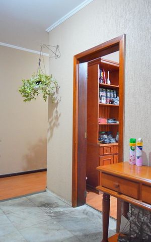 Casa à venda com 390m², 5 quartos e 4 vagasEntrada