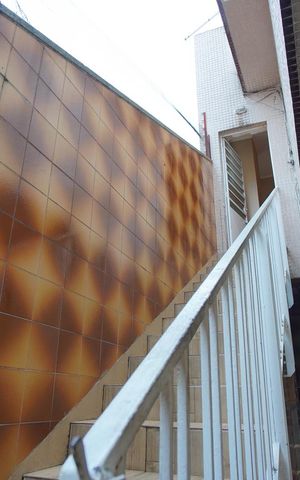 Casa à venda com 390m², 5 quartos e 4 vagasEscada