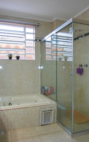 Casa à venda com 390m², 5 quartos e 4 vagasBanheiro da Suíte 3