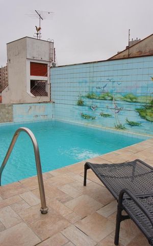 Casa à venda com 390m², 5 quartos e 4 vagasÁrea Externa