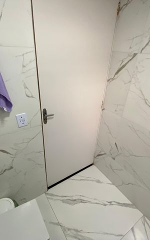 Apartamento à venda com 40m², 2 quartos e 1 vaga Apartamento à venda com 40m², 2 quartos e 1 vagaBanheiro Social