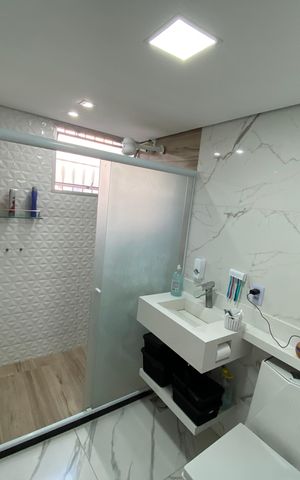 Apartamento à venda com 40m², 2 quartos e 1 vaga Apartamento à venda com 40m², 2 quartos e 1 vagaBanheiro Social
