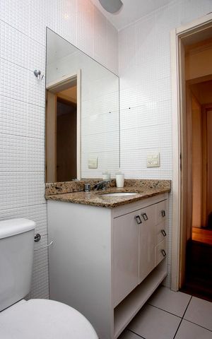 Apartamento para alugar com 93m², 3 quartos e 2 vagasBanheiro 