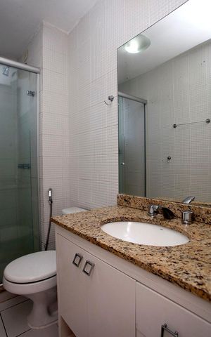 Apartamento para alugar com 93m², 3 quartos e 2 vagasBanheiro 