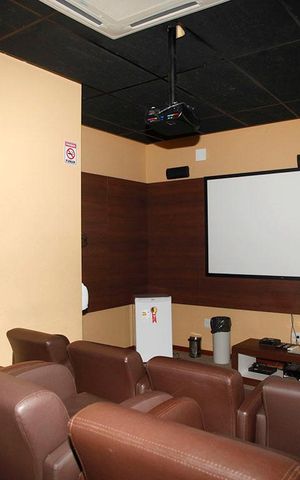 Apartamento para alugar com 93m², 3 quartos e 2 vagasÁrea Comum - Cinema
