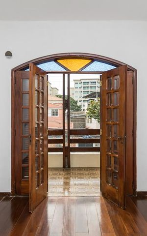 Apartamento à venda com 70m², 2 quartos e 1 vaga Apartamento à venda com 70m², 2 quartos e 1 vagaSala