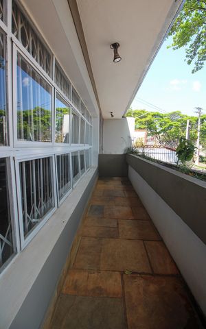 Casa à venda com 390m², 4 quartos e 4 vagasVaranda da Sala