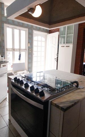 Casa à venda com 390m², 4 quartos e 4 vagasCozinha
