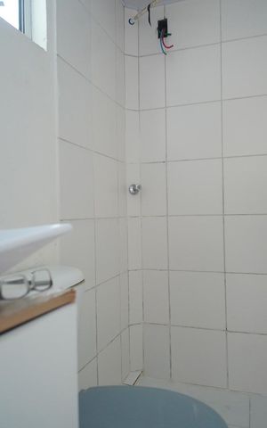 Apartamento à venda com 38m², 2 quartos e 1 vagaBanheiro Social