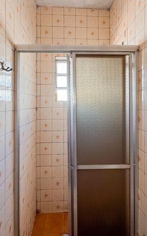 Apartamento à venda com 129m², 3 quartos e sem vaga Apartamento à venda com 129m², 3 quartos e sem vagaBanheiro da Suíte