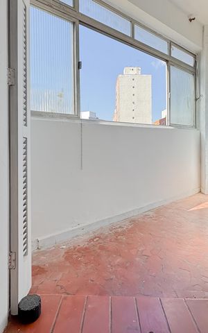 Apartamento à venda com 129m², 3 quartos e sem vaga Apartamento à venda com 129m², 3 quartos e sem vagaVaranda da Suíte