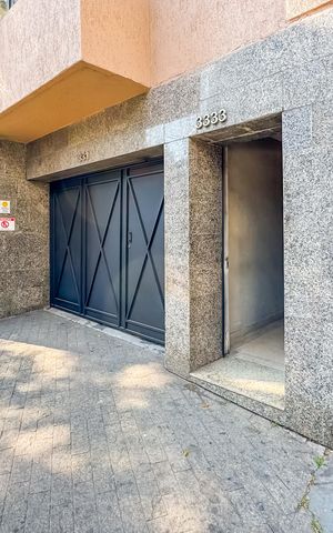 Apartamento à venda com 129m², 3 quartos e sem vaga Apartamento à venda com 129m², 3 quartos e sem vagaFachada
