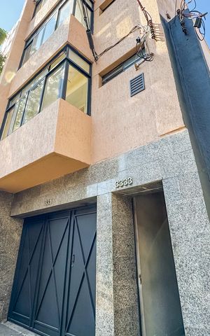 Apartamento à venda com 129m², 3 quartos e sem vaga Apartamento à venda com 129m², 3 quartos e sem vagaFachada
