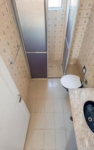Apartamento à venda com 129m², 3 quartos e sem vaga Apartamento à venda com 129m², 3 quartos e sem vagaBanheiro Corredor