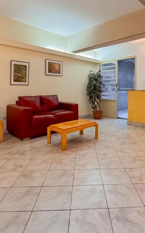Apartamento à venda com 129m², 3 quartos e sem vaga Apartamento à venda com 129m², 3 quartos e sem vagaHall social