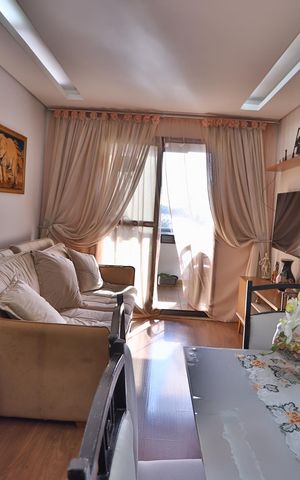 Apartamento à venda com 87m², 3 quartos e 2 vagas Apartamento à venda com 87m², 3 quartos e 2 vagasSala