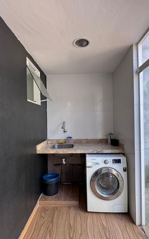Casa para alugar com 180m², 3 quartos e 3 vagas Casa para alugar com 180m², 3 quartos e 3 vagasÁrea de Serviço