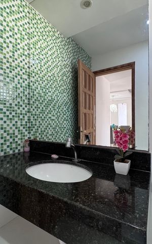 Casa para alugar com 180m², 3 quartos e 3 vagas Casa para alugar com 180m², 3 quartos e 3 vagasLavabo