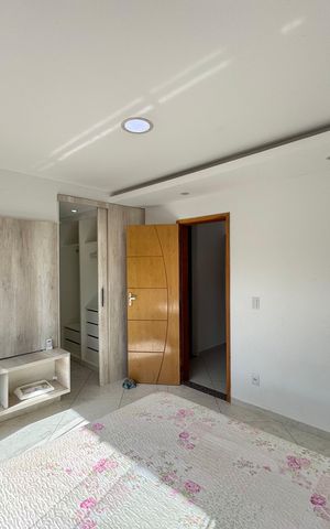 Casa para alugar com 180m², 3 quartos e 3 vagas Casa para alugar com 180m², 3 quartos e 3 vagasSuíte
