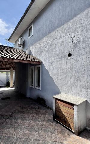 Casa para alugar com 180m², 3 quartos e 3 vagas Casa para alugar com 180m², 3 quartos e 3 vagasÁrea externa
