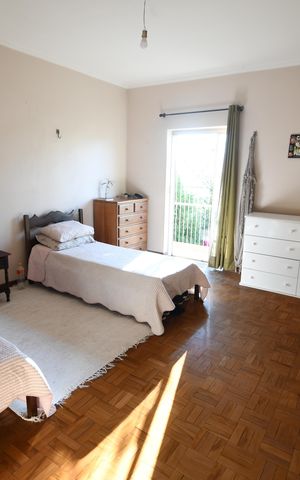 Casa à venda com 330m², 3 quartos e 6 vagasSuíte