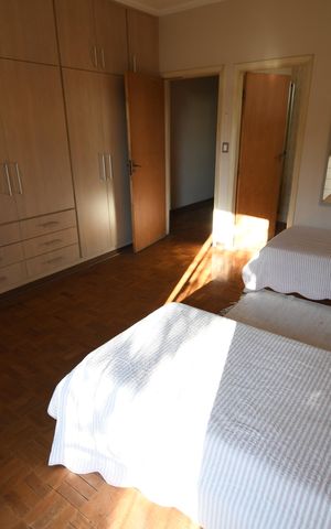 Casa à venda com 330m², 3 quartos e 6 vagasSuíte