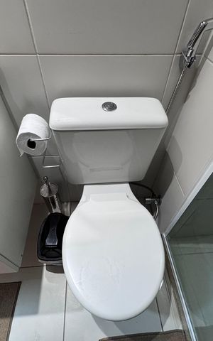 Apartamento à venda com 100m², 2 quartos e 2 vagas Apartamento à venda com 100m², 2 quartos e 2 vagasBanheiro Social