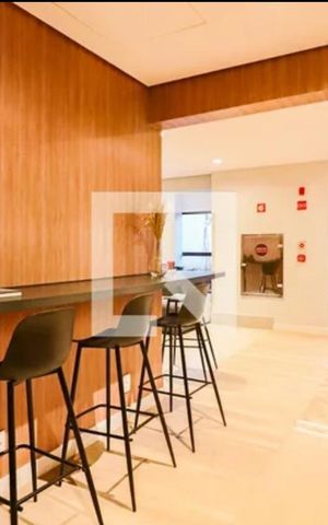 Studio à venda com 25m², 1 quarto e sem vaga Studio à venda com 25m², 1 quarto e sem vagaHall