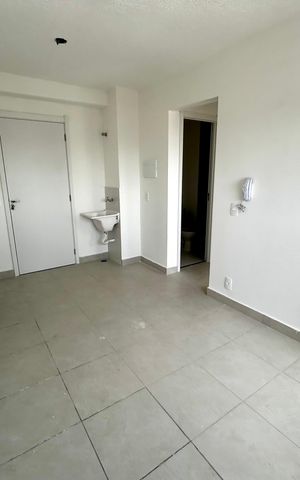 Apartamento para alugar com 32m², 2 quartos e sem vaga Apartamento para alugar com 32m², 2 quartos e sem vagaCozinha e Área de Serviço