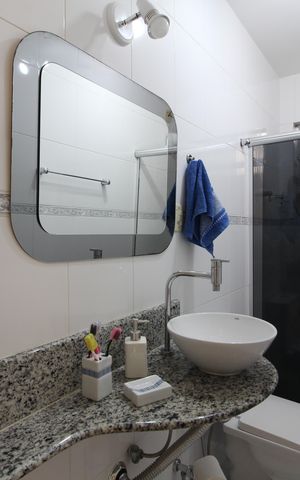 Casa à venda com 162m², 4 quartos e 2 vagasBanheiro Social